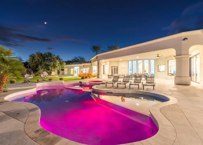 Camelback Mountain Luxury In Paradise Valley Holiday home