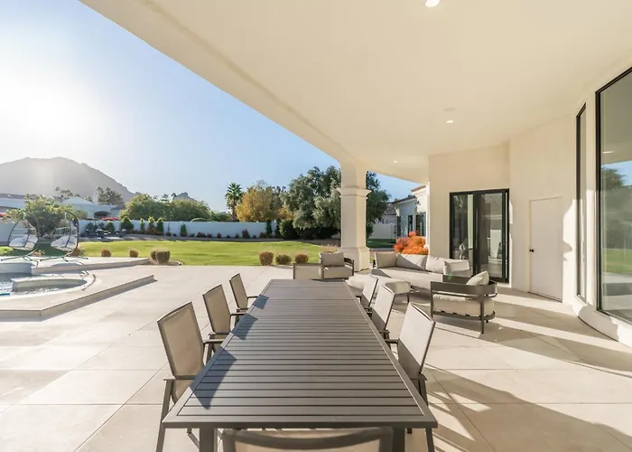 Camelback Mountain Luxury In Paradise Valley Holiday home *