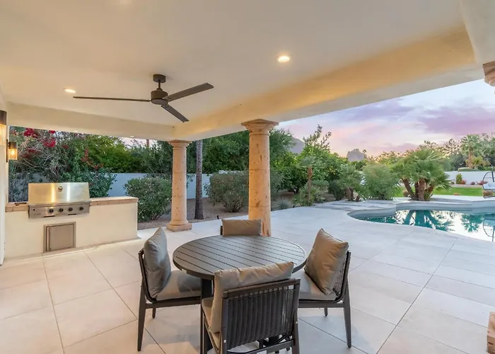 Camelback Mountain Luxury In Paradise Valley Holiday home Scottsdale