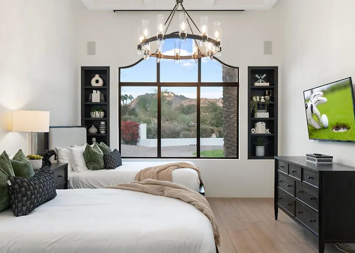 Camelback Mountain Luxury In Paradise Valley Holiday home *